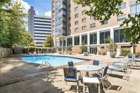Casa de Férias Atl Downtown 2br King Bed Free Parking Lm808